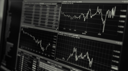 Reducción histórica de deuda y crecimiento patrimonial